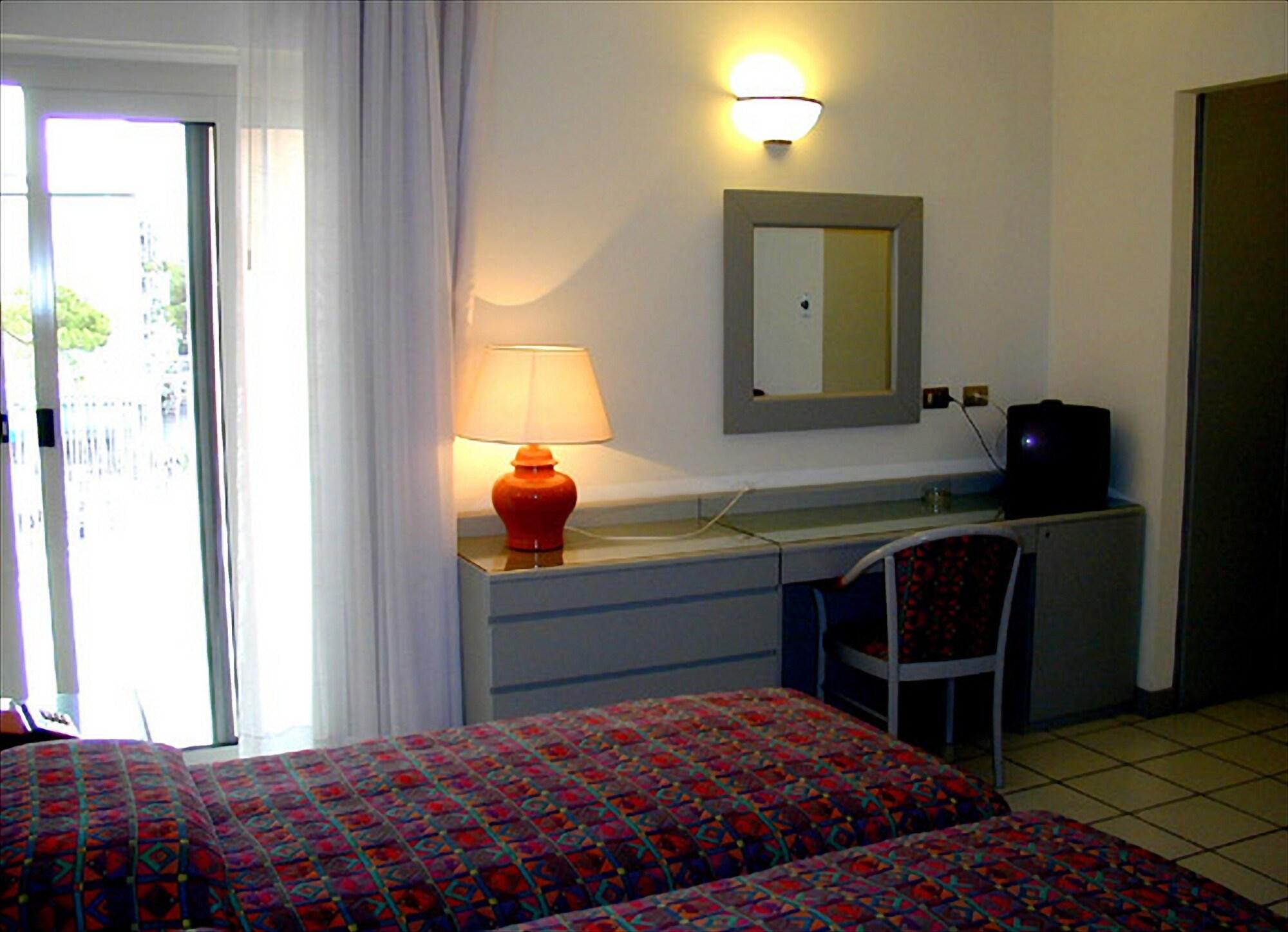Hotel Principe Palace Lido di Jesolo Eksteriør bilde
