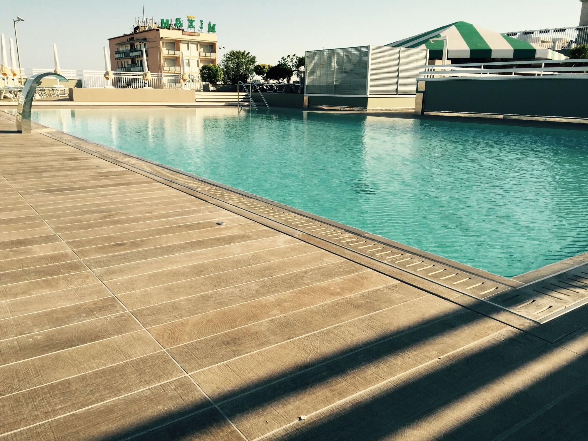 Hotel Principe Palace Lido di Jesolo Eksteriør bilde